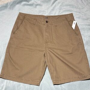 Old Navy Men's Khaki Flat Front Shorts